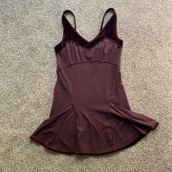 RARE VINTAGE VICTORIA’S SECRET deep chocolate brown velvet skater twirl dress - Picture 13 of 13